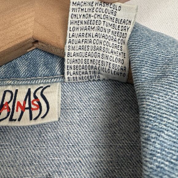 Vtg Y2K Bill Blass Vest Womens Small Blue Embroidered Festival Boho Hippie Denim - Picture 10 of 16